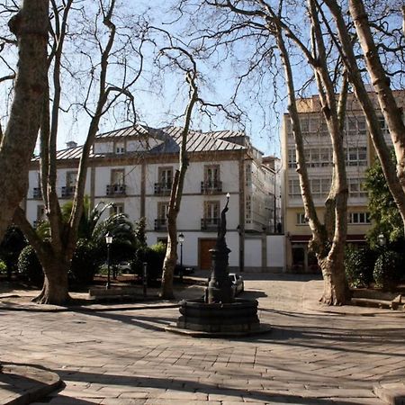 Appartamento Enjoy The Old Town In A Full Renovated Duplex La Coruña Esterno foto